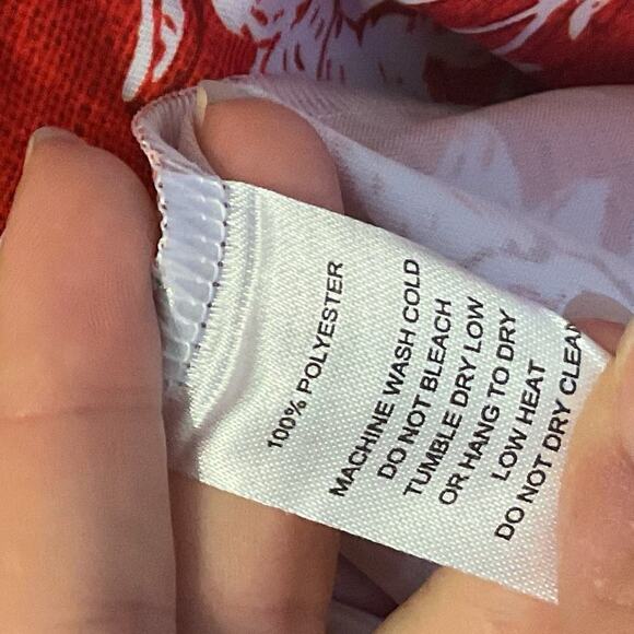 Smith & Quinn Posie Dress in Summer Wine Red White Size Medium - Picture 6 of 9